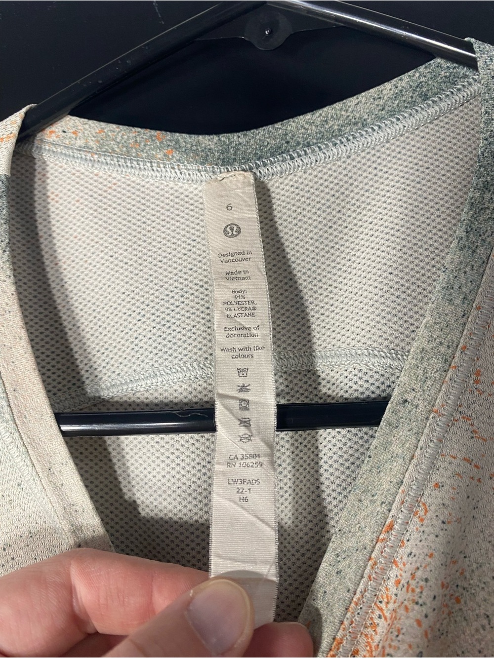 4/$16 Lululemon Tee - Picture 4 of 6